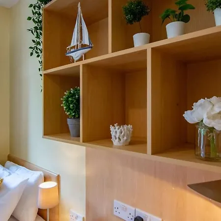 105 - Lovely Townhouse By Shortstays * Galway