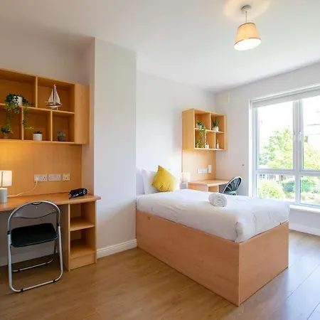 度假居 105 - Lovely Townhouse By Shortstays *